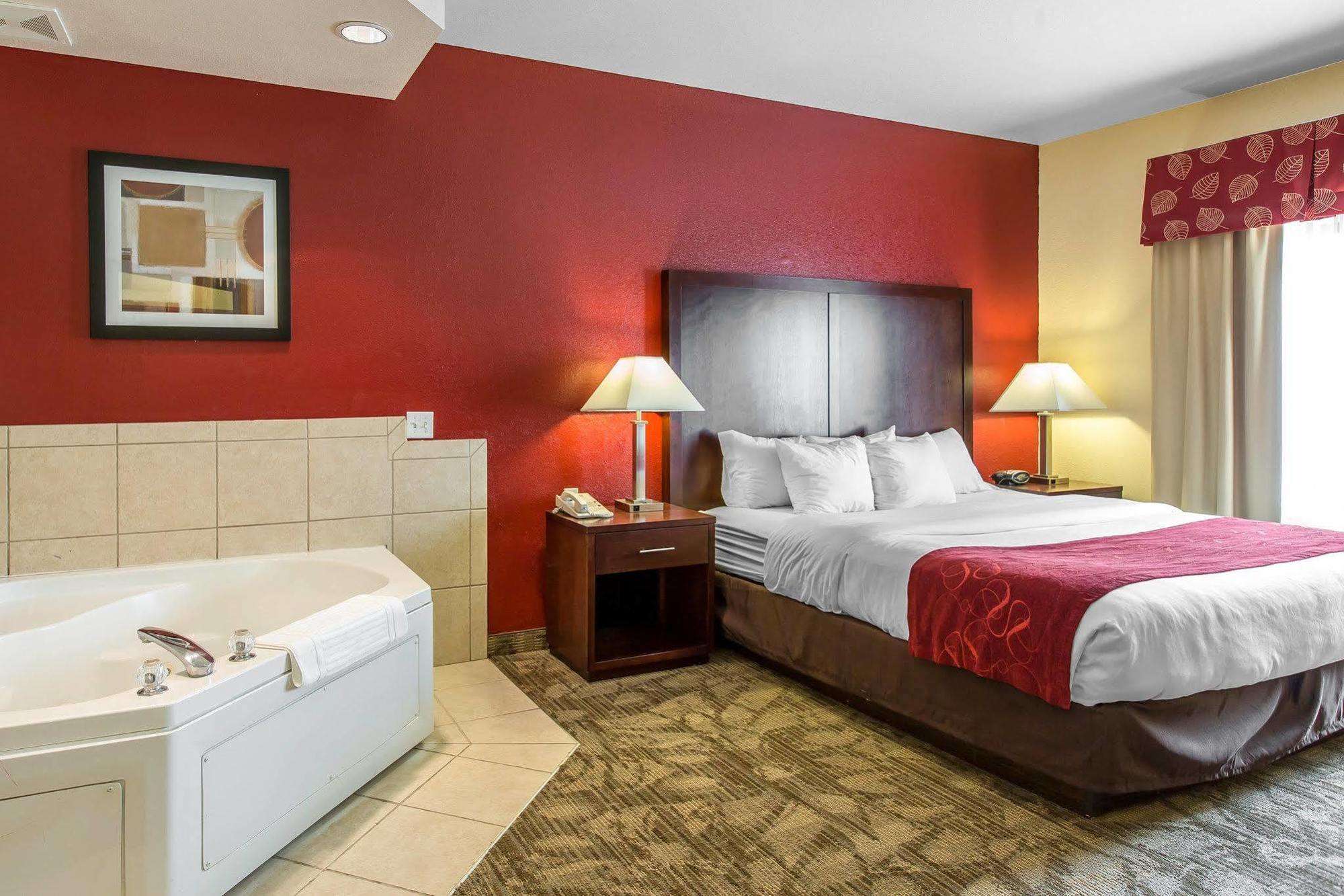คอมฟอร์ต สวีท ปาล์ม เดสเสิร์ต ไอ - 10 Hotel อเมริกา ภายนอก รูปภาพ